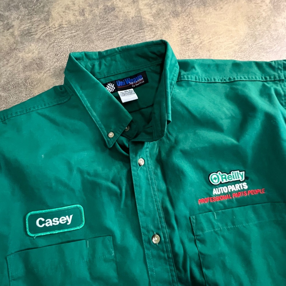UniFirst Work Shirt Mens XL Green O'Reilly Auto Parts Casey Patch Mechanic